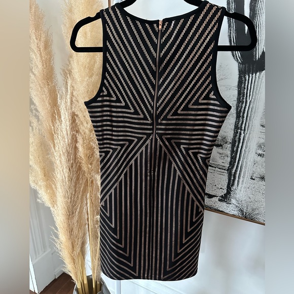 Black body con mini dress with metallic gold pattern all over. Mink Pink. Size S - Picture 7 of 8